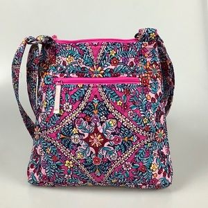 NWT Vera Bradley Zip Top Hipster Bag